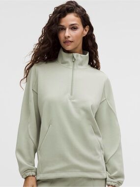 Lululemon Softstreme Long Half Zip in Fog Green